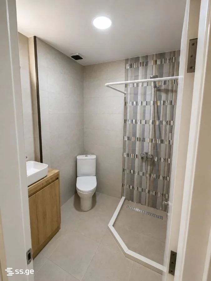 2 room Flat For Sale. Batumi · 8/12