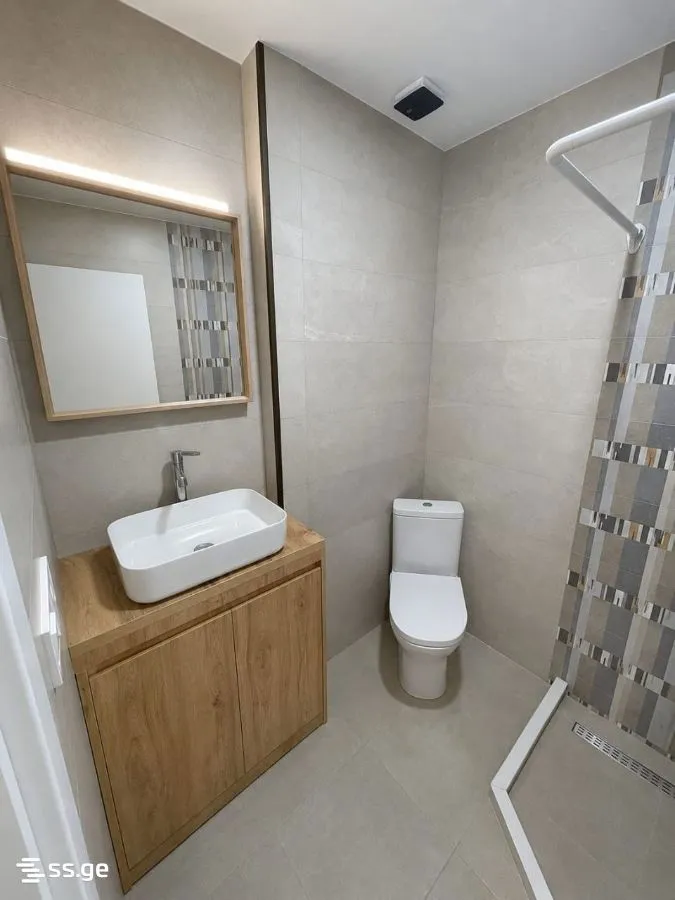 2 room Flat For Sale. Batumi · 9