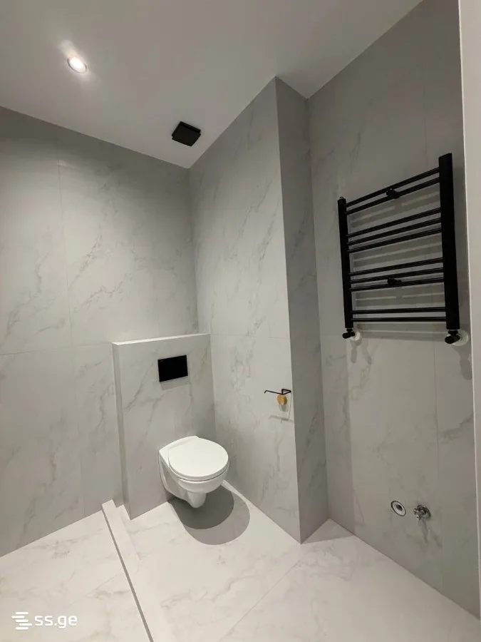 1 room Flat For Sale. Batumi · 3/5