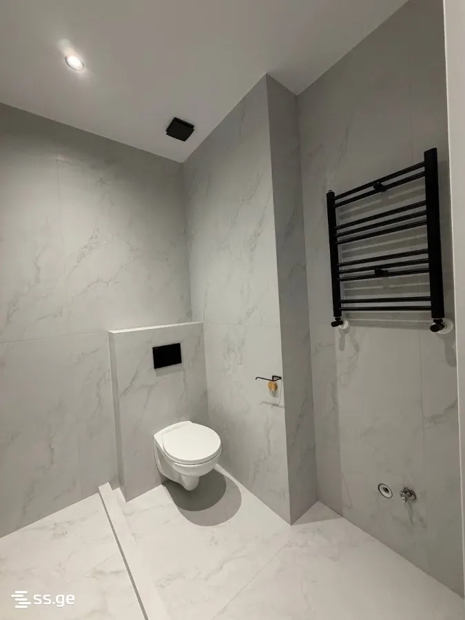 1 room Flat For Sale. Batumi · 3