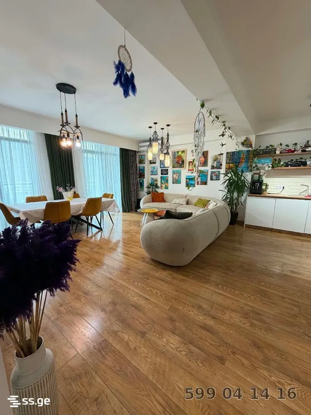 4 room Flat For Sale. Saburtalo