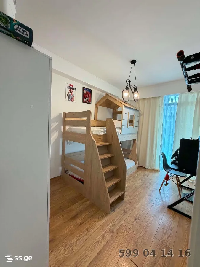 4 room Flat For Sale. Saburtalo · 2