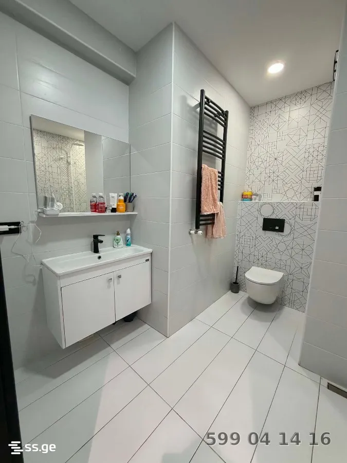 4 room Flat For Sale. Saburtalo · 5