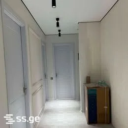 3 room Flat For Sale. Mesame masivi · 6/10