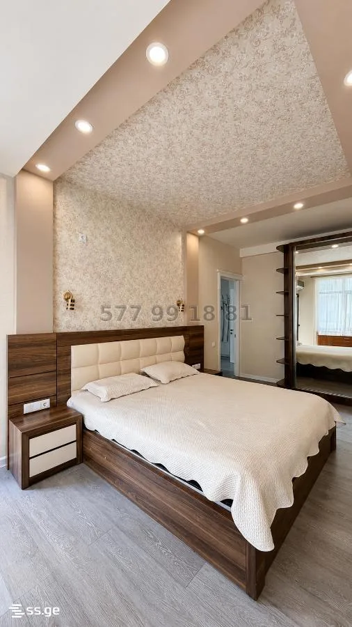 3 room Flat For Sale. Vake · 5/12