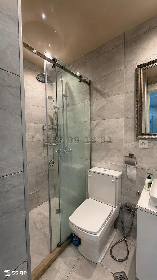 3 room Flat For Sale. Vake · 9/12