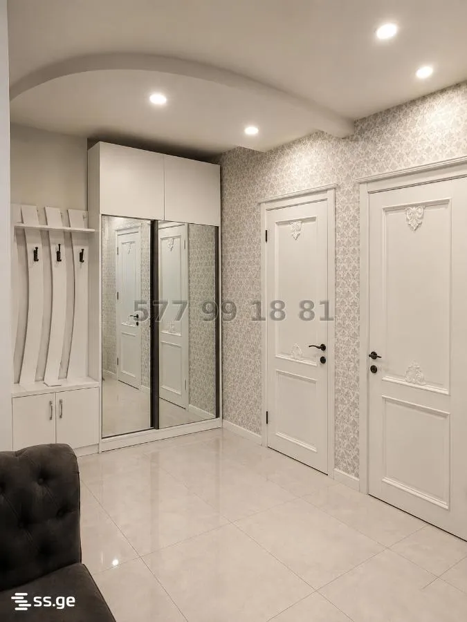 3 room Flat For Sale. Vake · 11