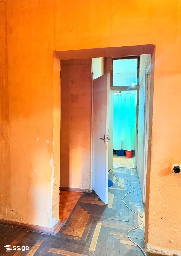 3 room Flat For Sale. Didi digomi · 4/10