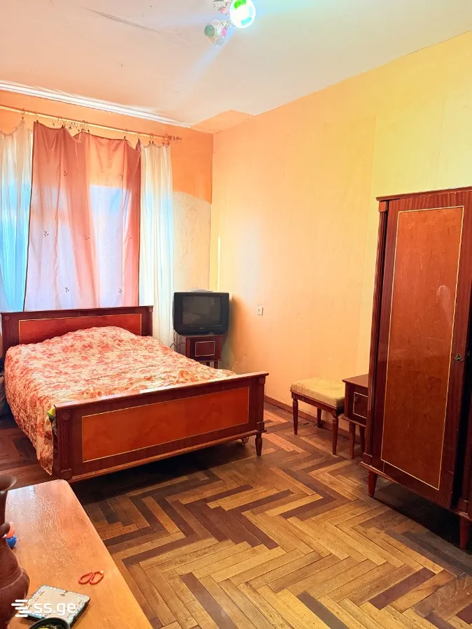 3 room Flat For Sale. Didi digomi · 5