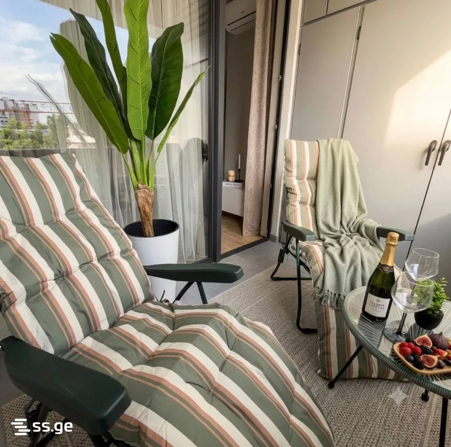 1 room Flat For Sale. Batumi · 6/10