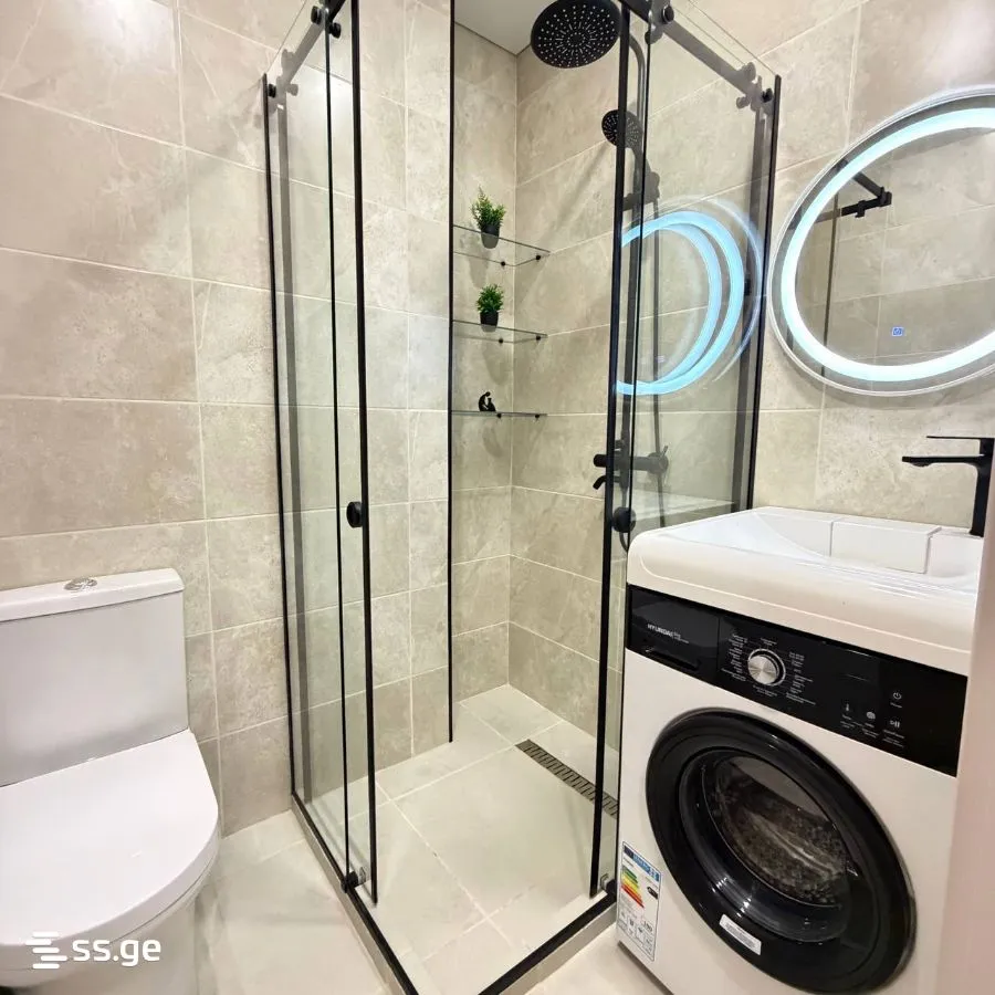 1 room Flat For Sale. Batumi · 8