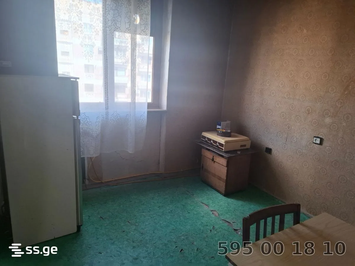 3 room Flat For Sale. Didi digomi · 6/10