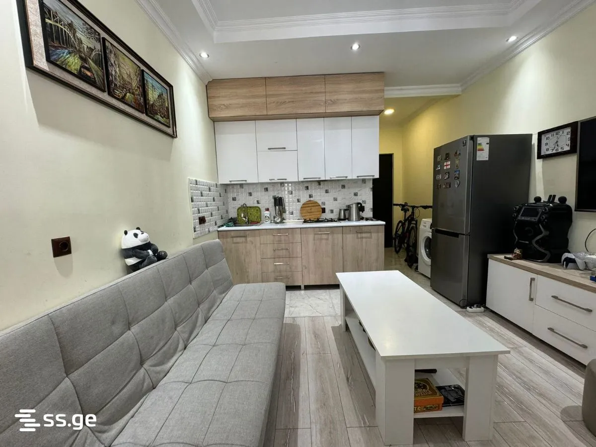 2 room Flat For Sale. Batumi · 6