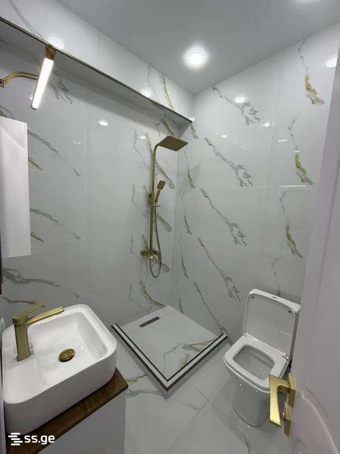 3 room Flat For Sale. Digomi village · 6/12