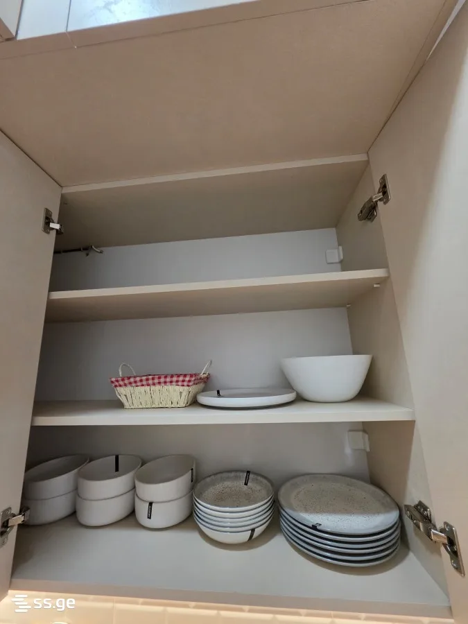 2 room Flat For Sale. Mesame masivi · 4/12