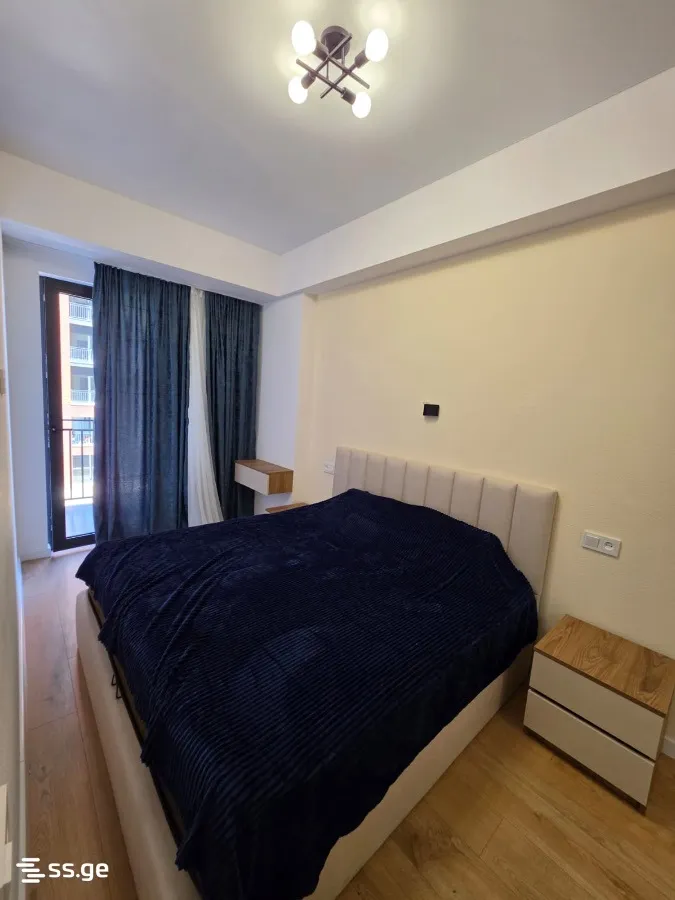 2 room Flat For Sale. Mesame masivi · 9