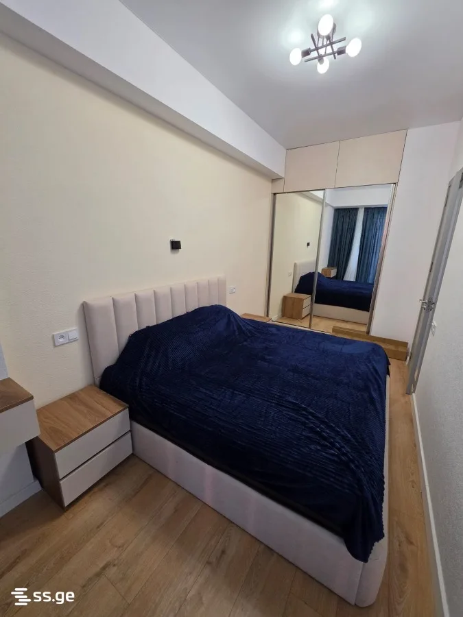 2 room Flat For Sale. Mesame masivi · 10/12