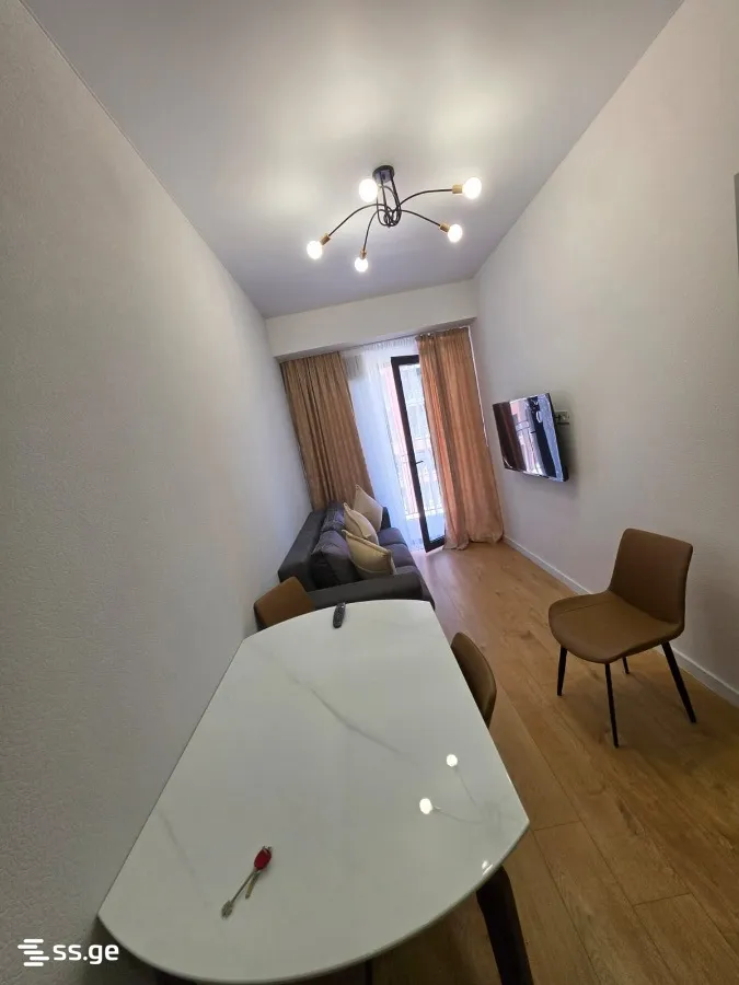 2 room Flat For Sale. Mesame masivi · 11