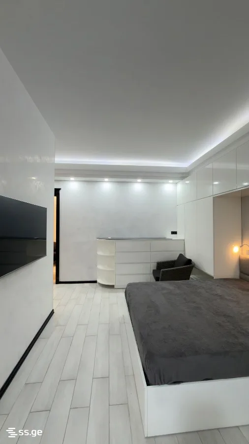 2 room Flat For Sale. Batumi · 2/7