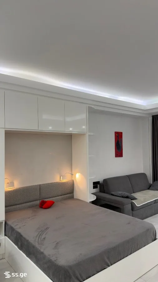 2 room Flat For Sale. Batumi · 3/7