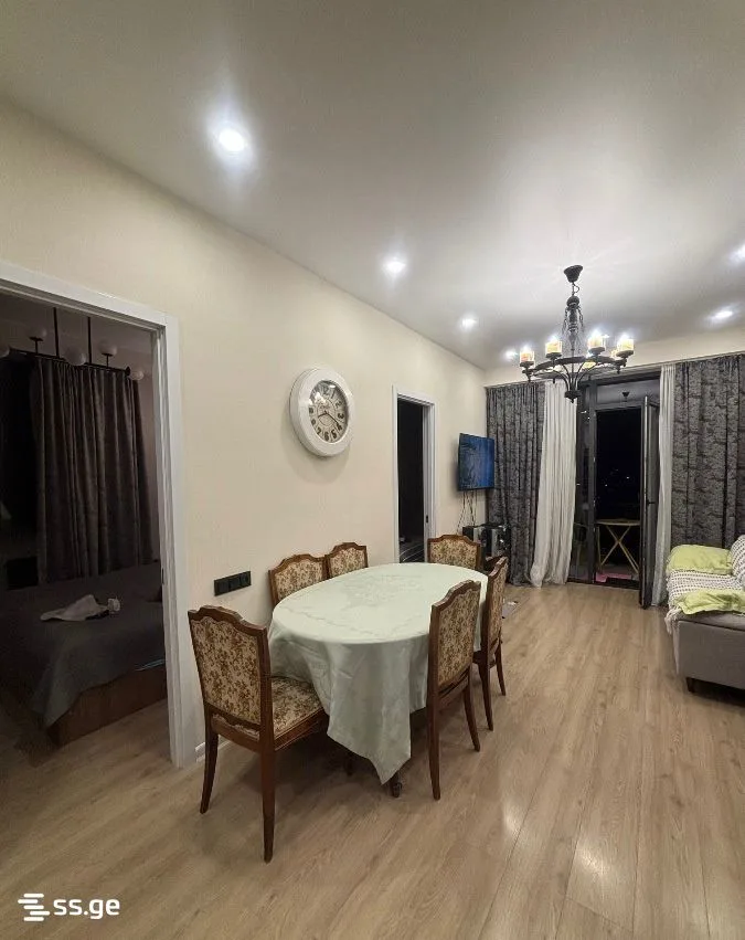 3 room Flat For Sale. Saburtalo · 3/10