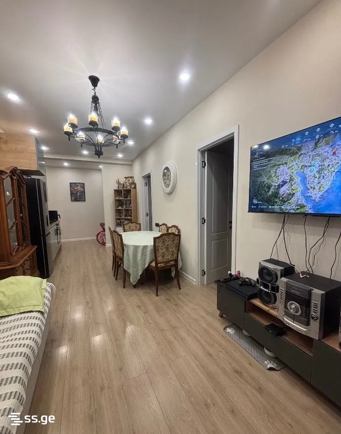 3 room Flat For Sale. Saburtalo · 8