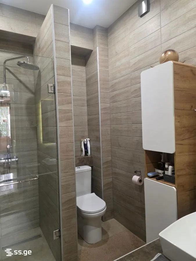 4 room Flat For Sale. Saburtalo · 2/12