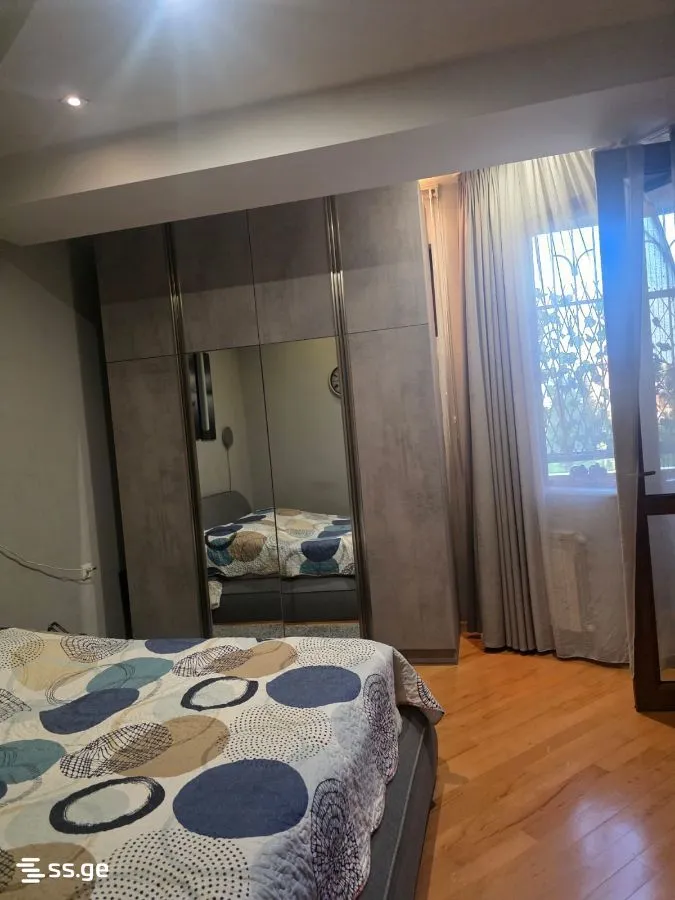 4 room Flat For Sale. Saburtalo · 3