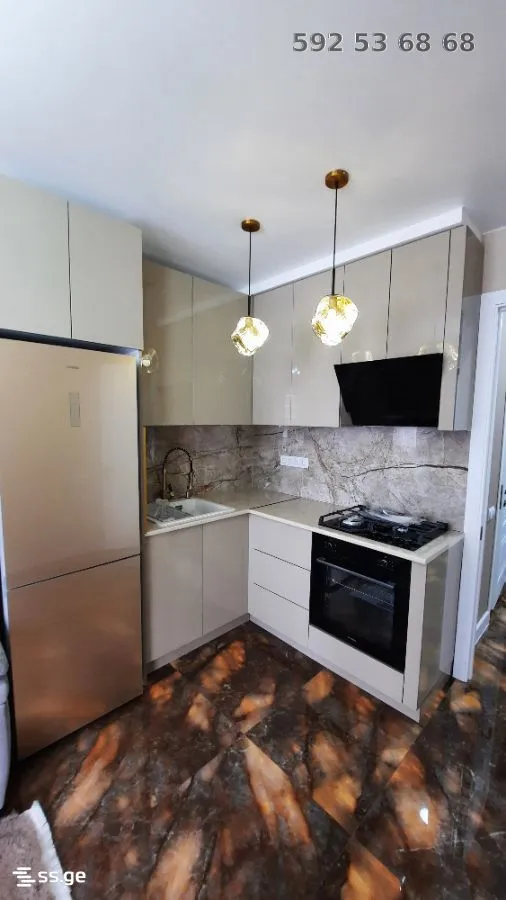 2 room Flat For Sale. Batumi · 4