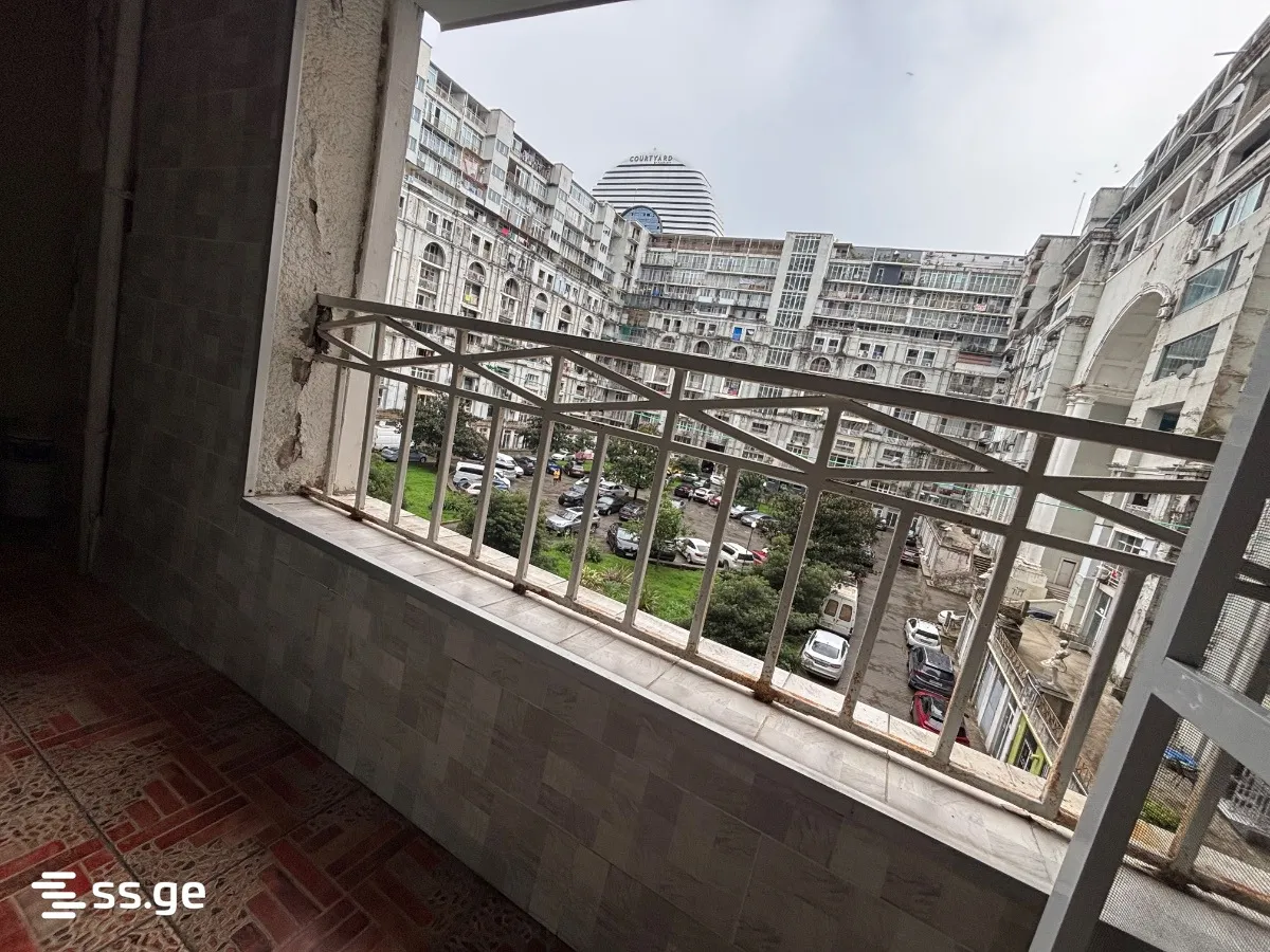 2 room Flat For Rent. Batumi · 5