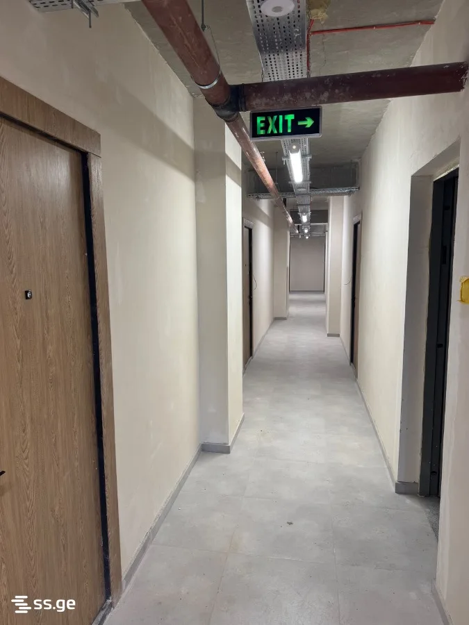2 room Flat For Sale. Isani · 12/12