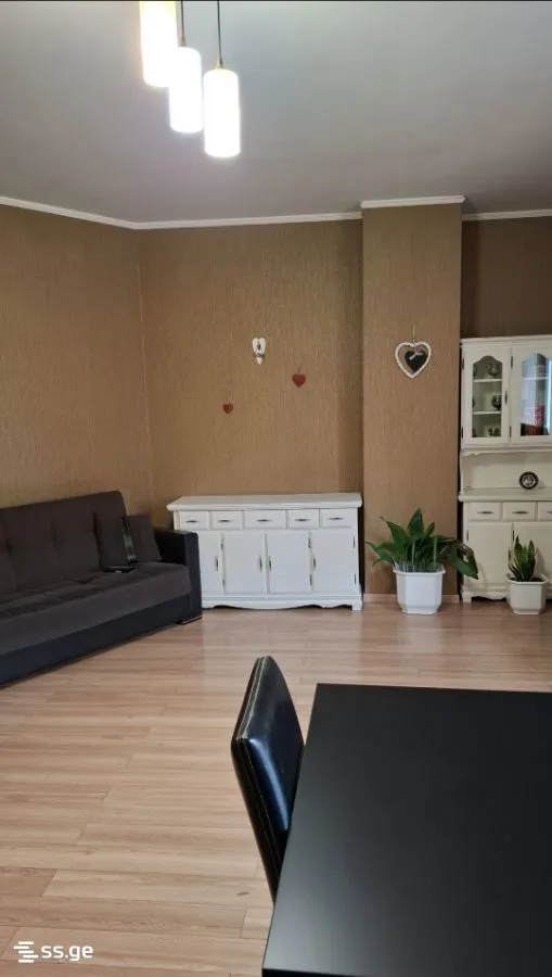 4 room Flat For Sale. Saburtalo · 2