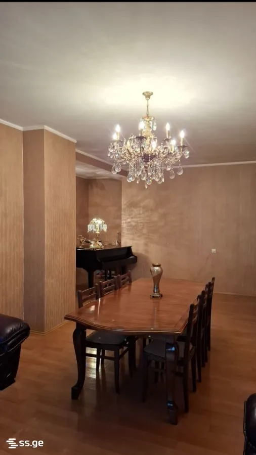 4 room Flat For Sale. Saburtalo · 3