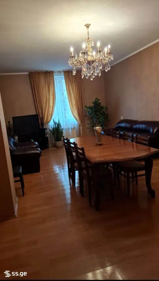 4 room Flat For Sale. Saburtalo · 5