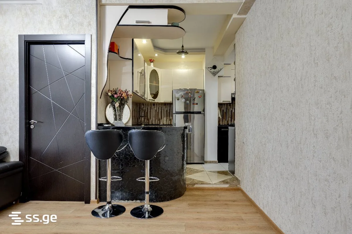 3 room Flat For Sale. Saburtalo · 2/12