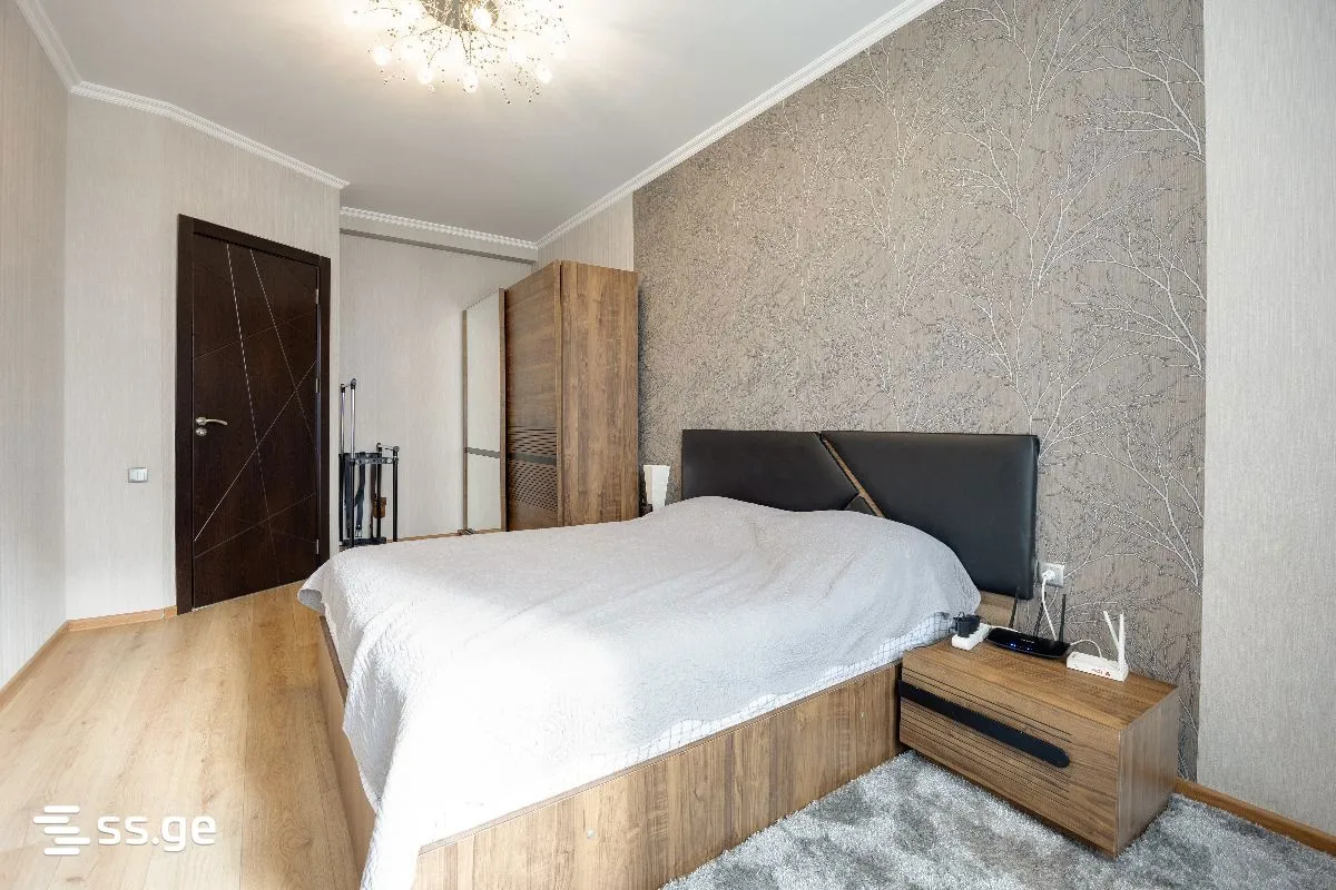 3 room Flat For Sale. Saburtalo · 7