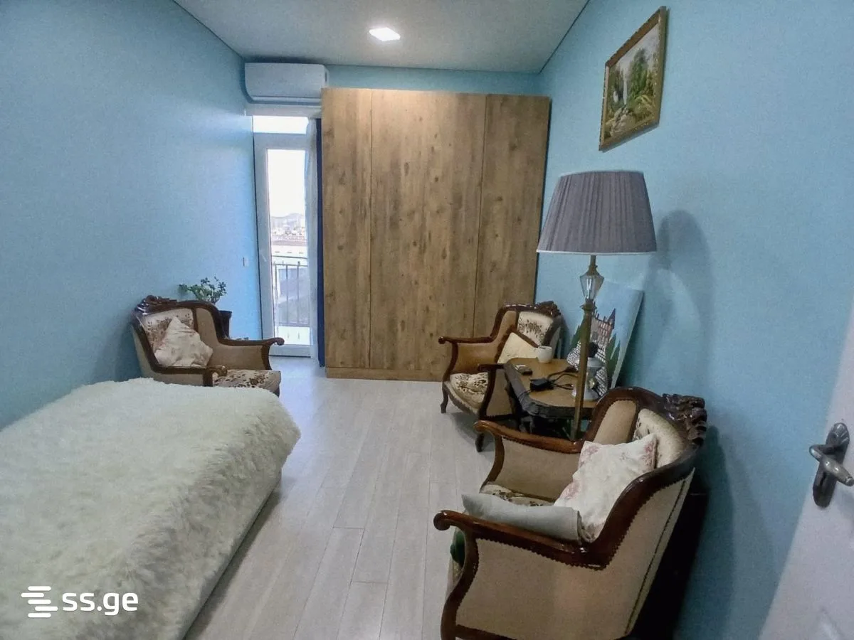 4 room Flat For Sale. Batumi · 10/12