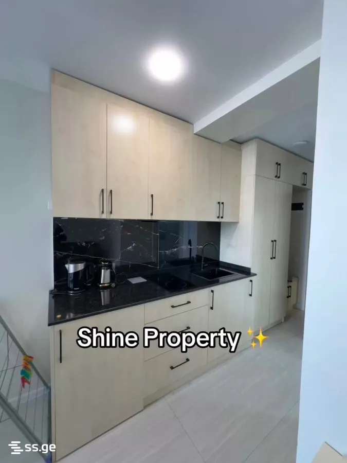 1 room Flat For Sale. Batumi · 3