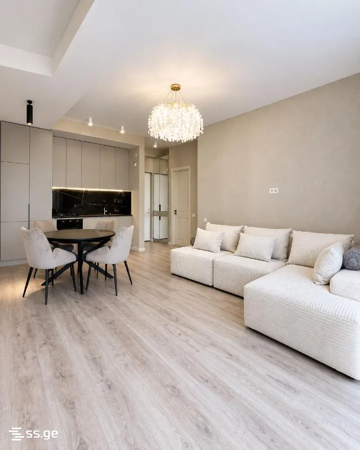 4 room Flat For Sale. Didi digomi · 2/11