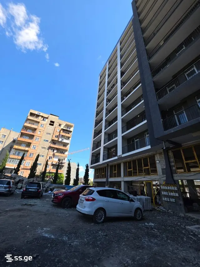 4-room, 127 m² · 11/12 floor