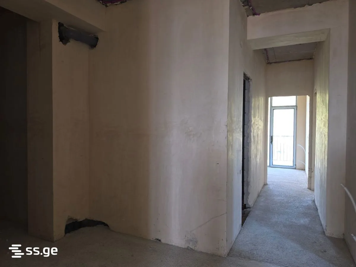4 room Flat For Sale. Vashlijvari · 5