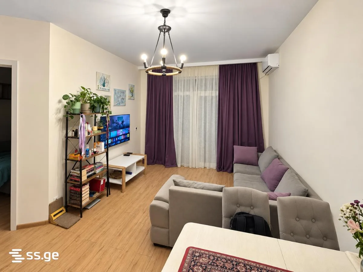 2 room Flat For Sale. Didi digomi · 1/12