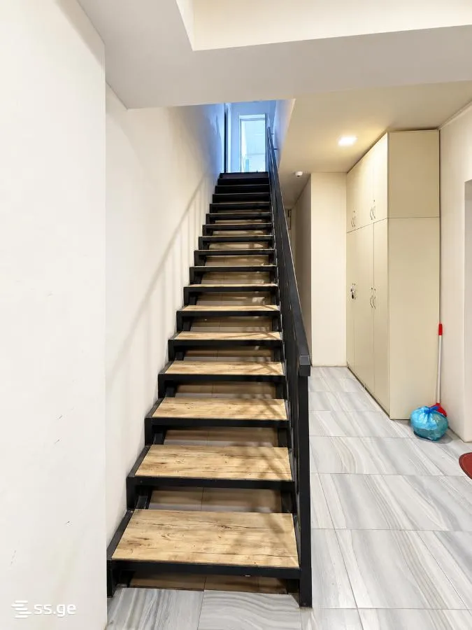 2 room Flat For Sale. Didi digomi · 11