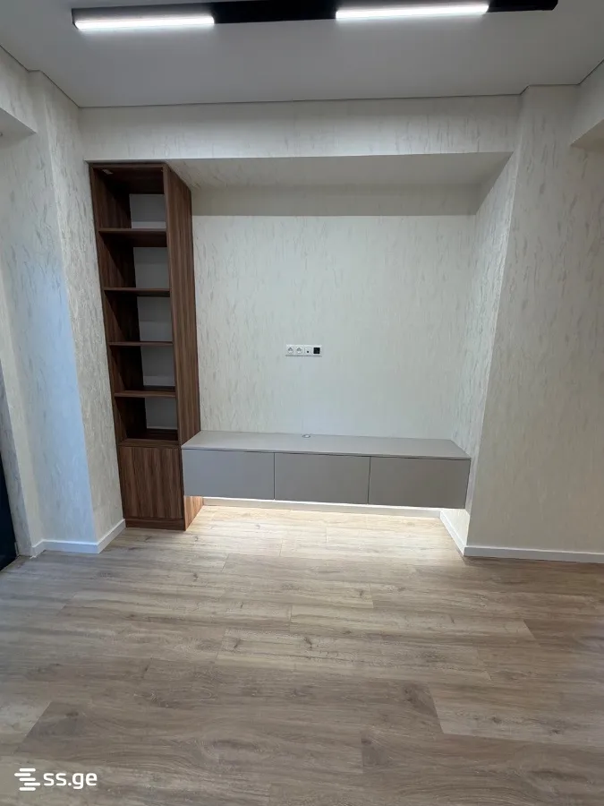 2 room Flat For Sale. Didube · 3