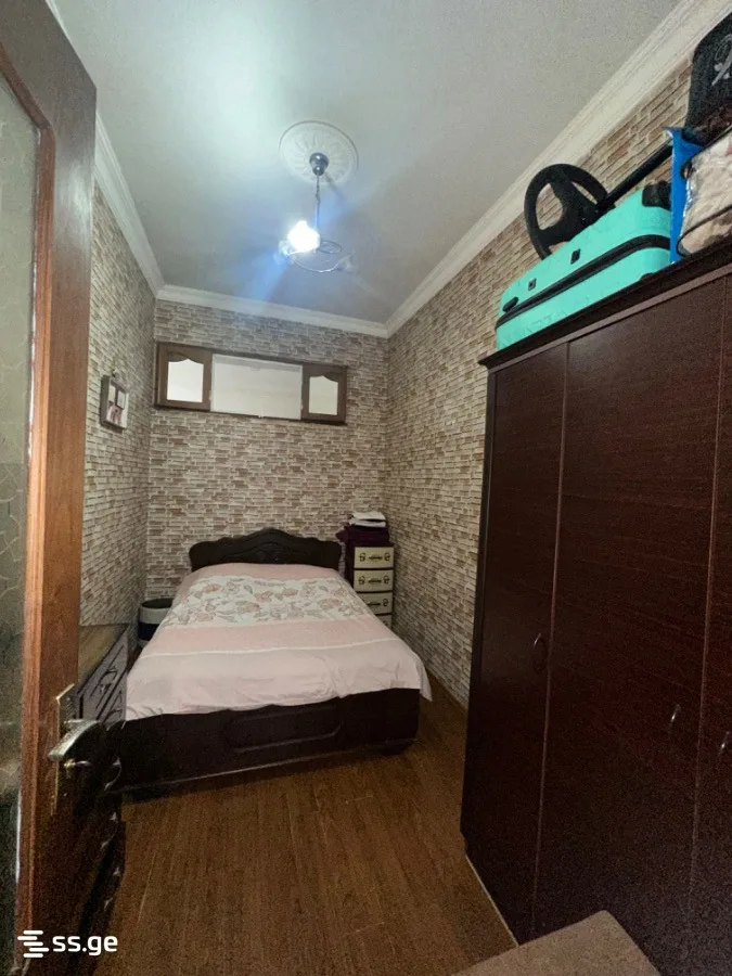 5 room Flat For Sale. Batumi · 6/12