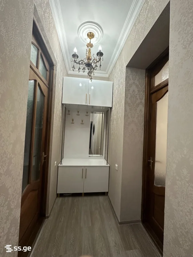 5 room Flat For Sale. Batumi · 7/12