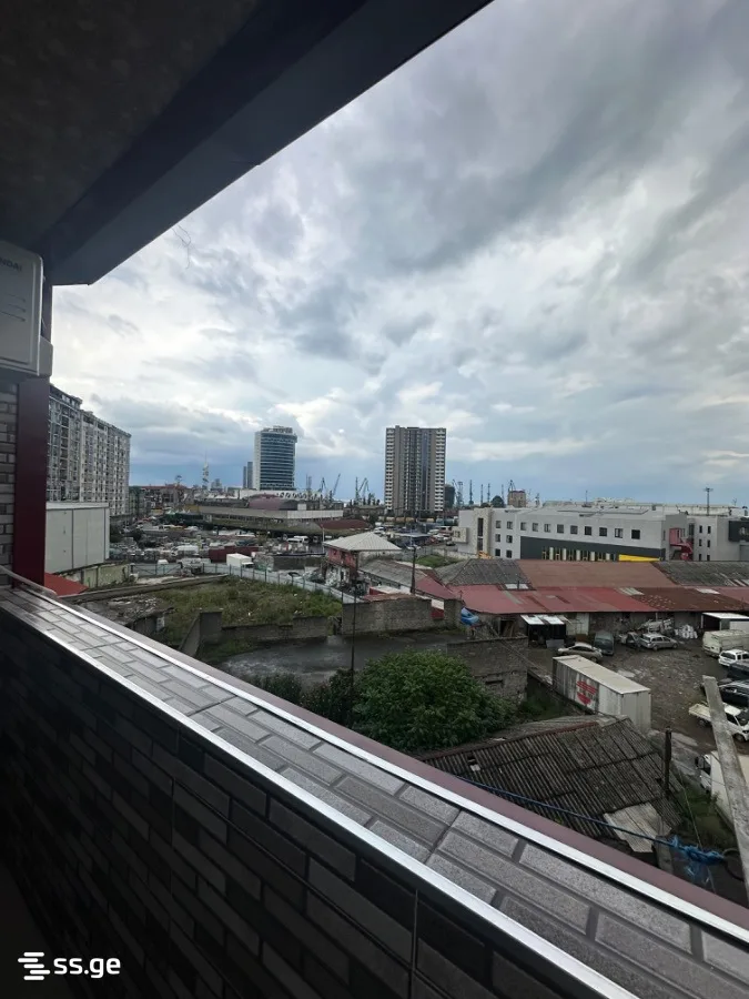 5 room Flat For Sale. Batumi · 9/12