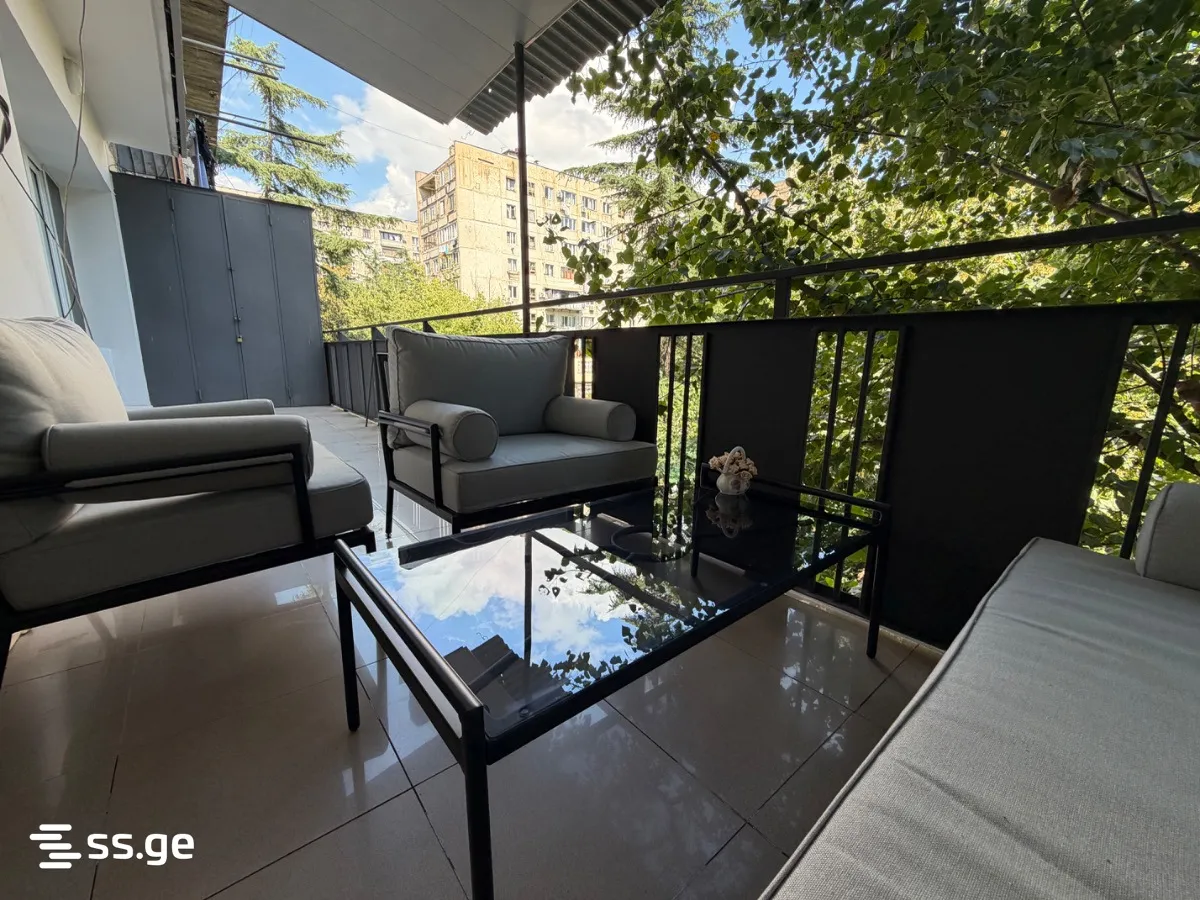 6 room Flat For Sale. Gldani · 11
