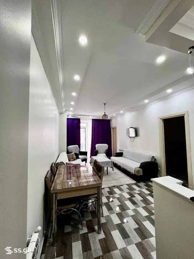 4 room Flat For Sale. Batumi