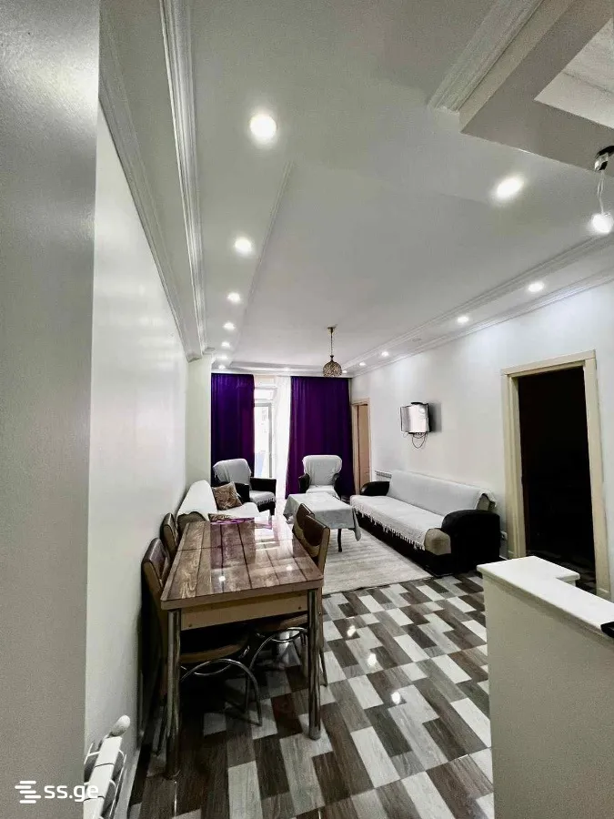 4 room Flat For Sale. Batumi